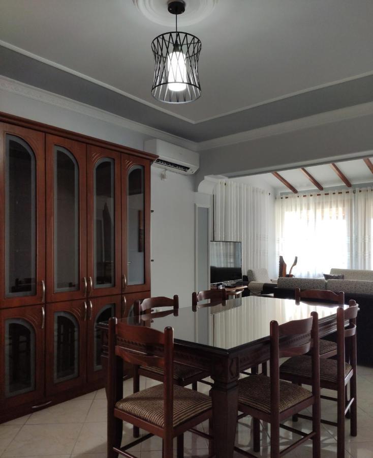 Villa Mirjan Sarande Luaran gambar