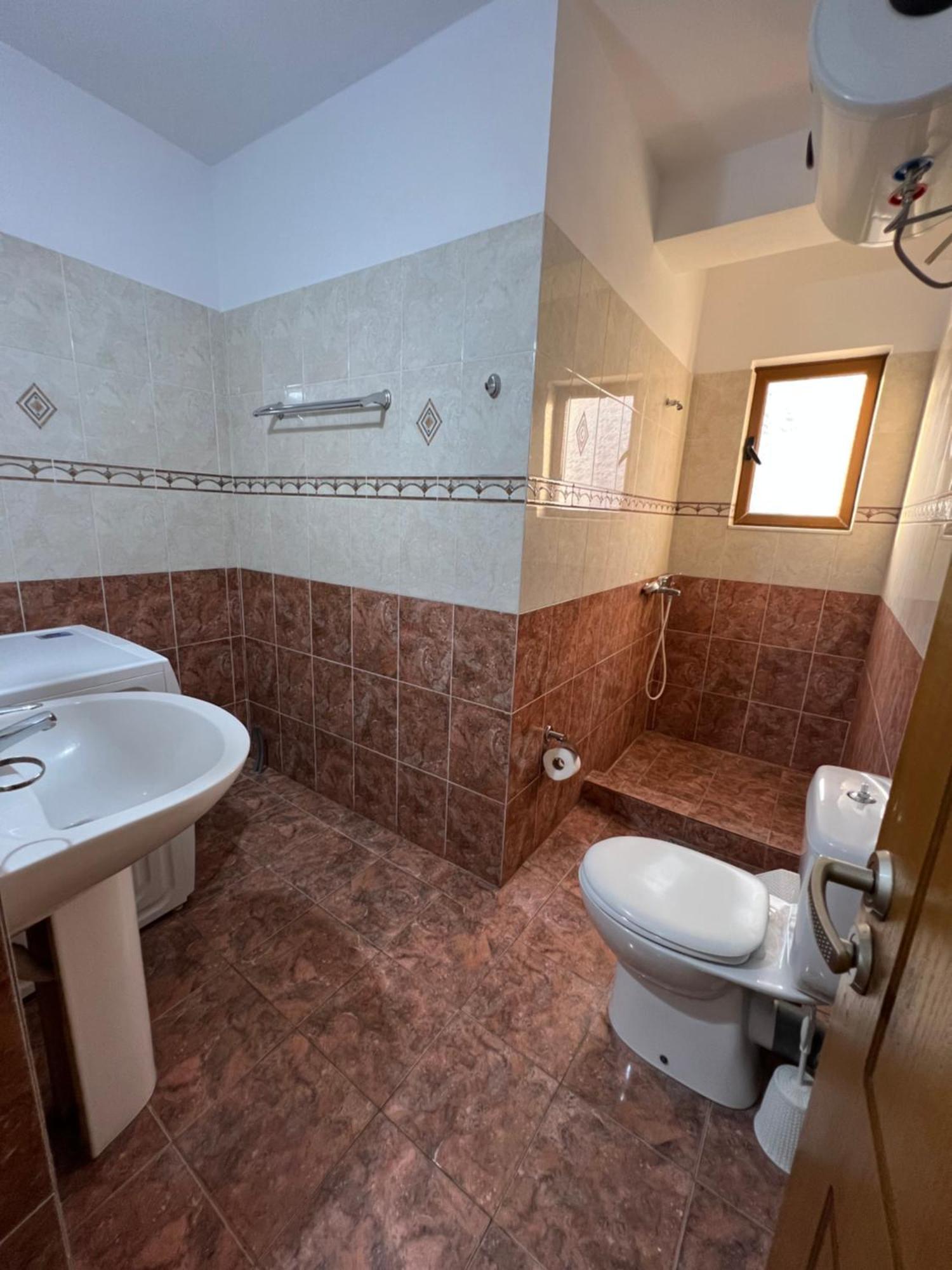 Villa Mirjan Sarande Luaran gambar