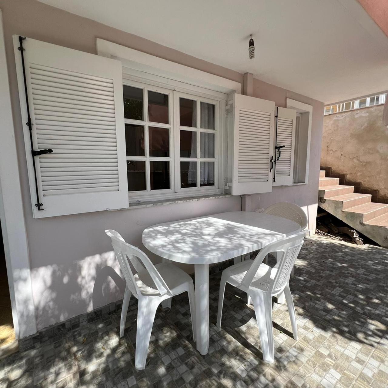 Villa Mirjan Sarande Luaran gambar